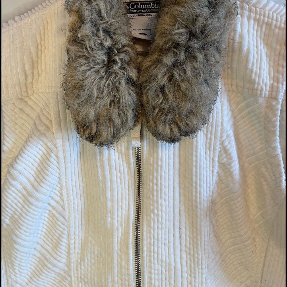Columbia corduroy and faux fur vest sz M - Picture 2 of 5